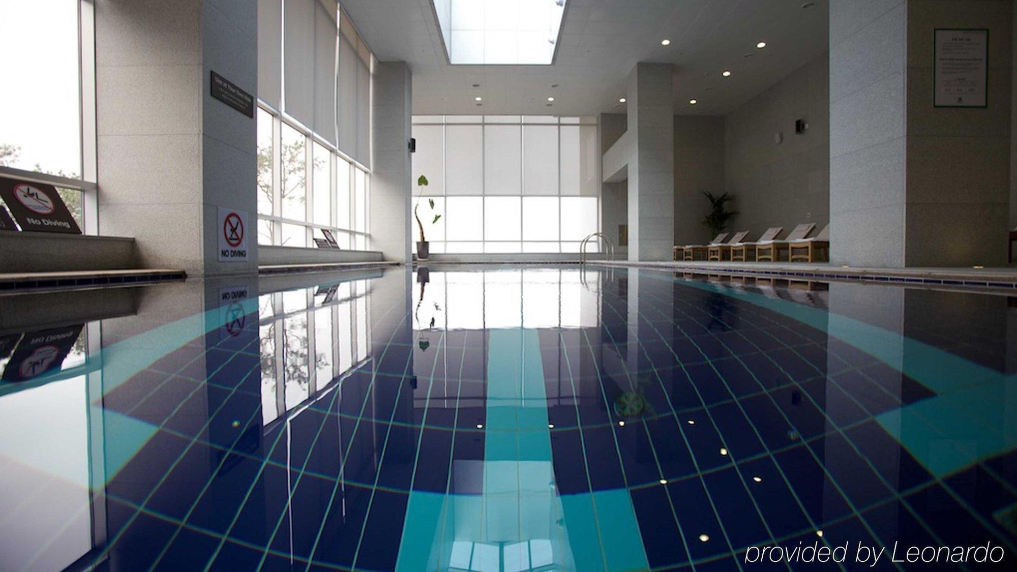 รามาดา พลาซ่า กวางจู Hotel Gwangju Metropolitan City ภายนอก รูปภาพ