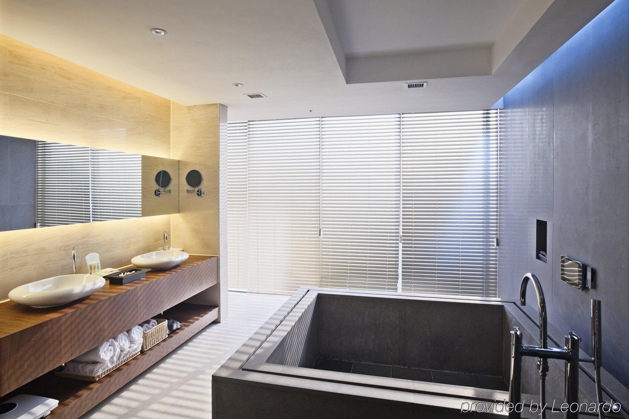 รามาดา พลาซ่า กวางจู Hotel Gwangju Metropolitan City ภายนอก รูปภาพ