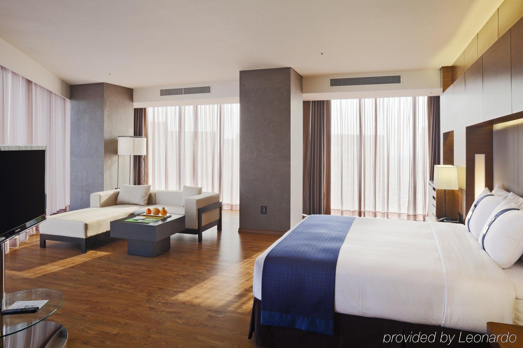 รามาดา พลาซ่า กวางจู Hotel Gwangju Metropolitan City ภายนอก รูปภาพ