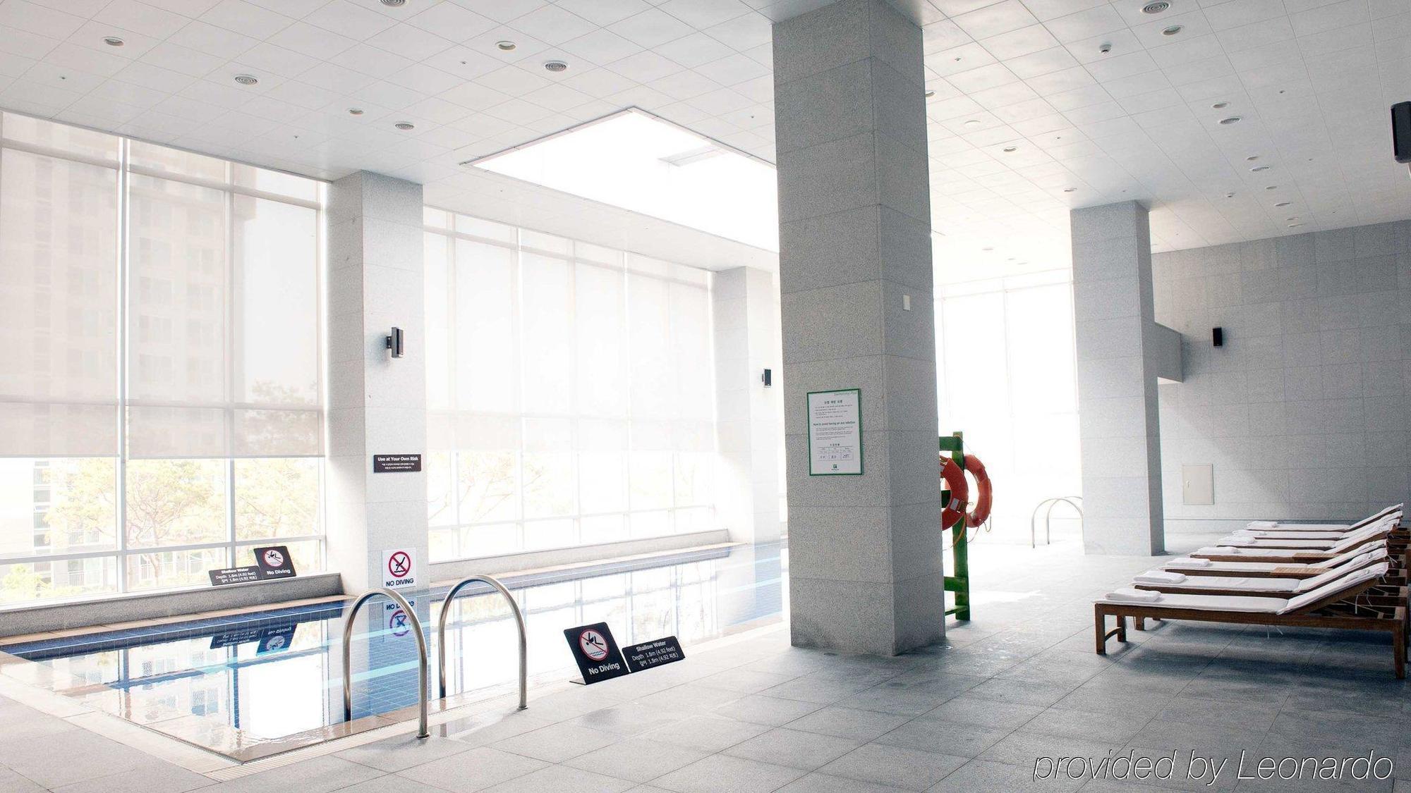 รามาดา พลาซ่า กวางจู Hotel Gwangju Metropolitan City ภายนอก รูปภาพ