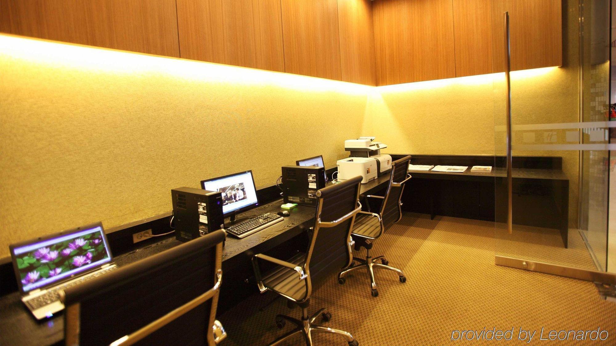 รามาดา พลาซ่า กวางจู Hotel Gwangju Metropolitan City ภายนอก รูปภาพ