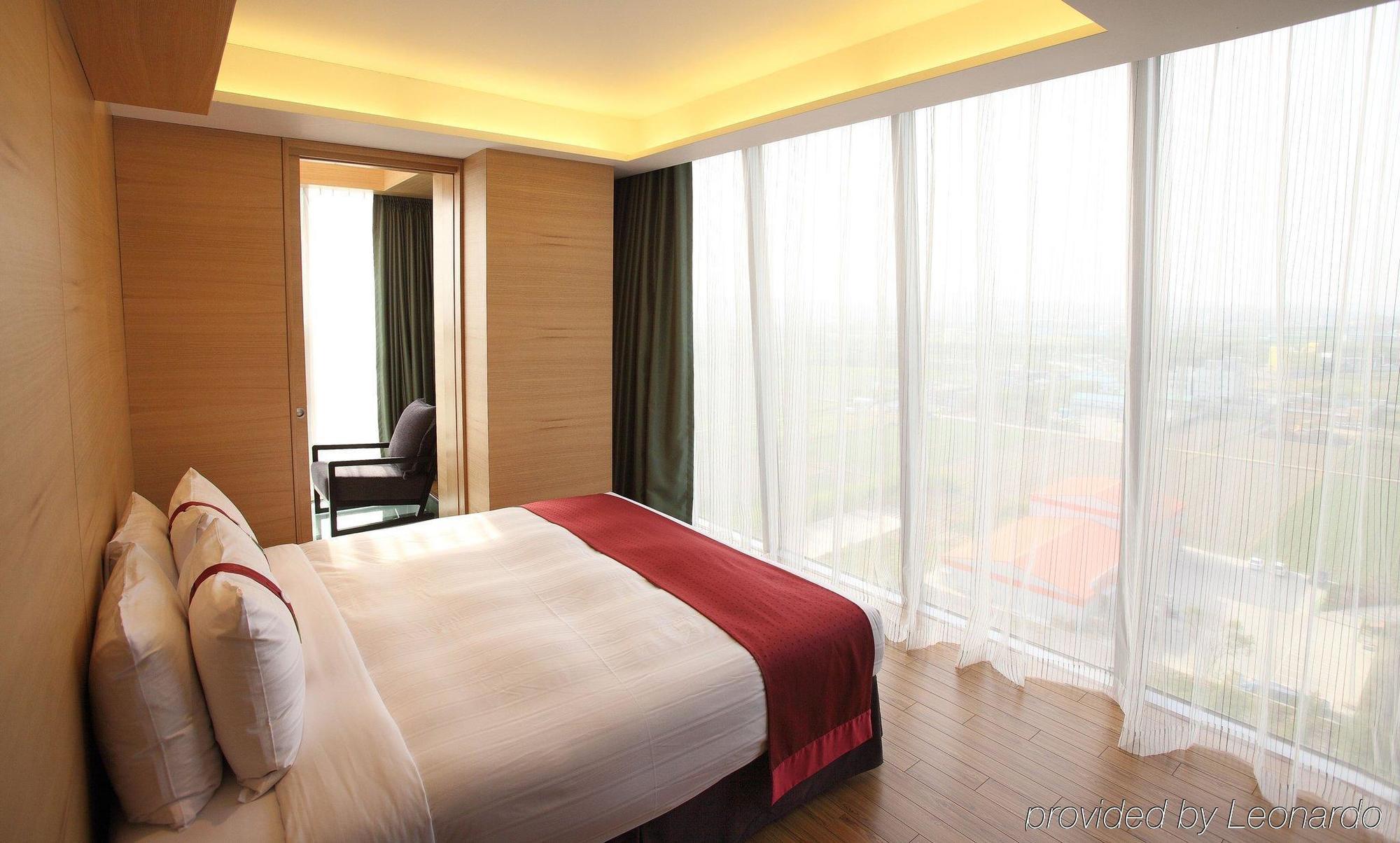รามาดา พลาซ่า กวางจู Hotel Gwangju Metropolitan City ภายนอก รูปภาพ