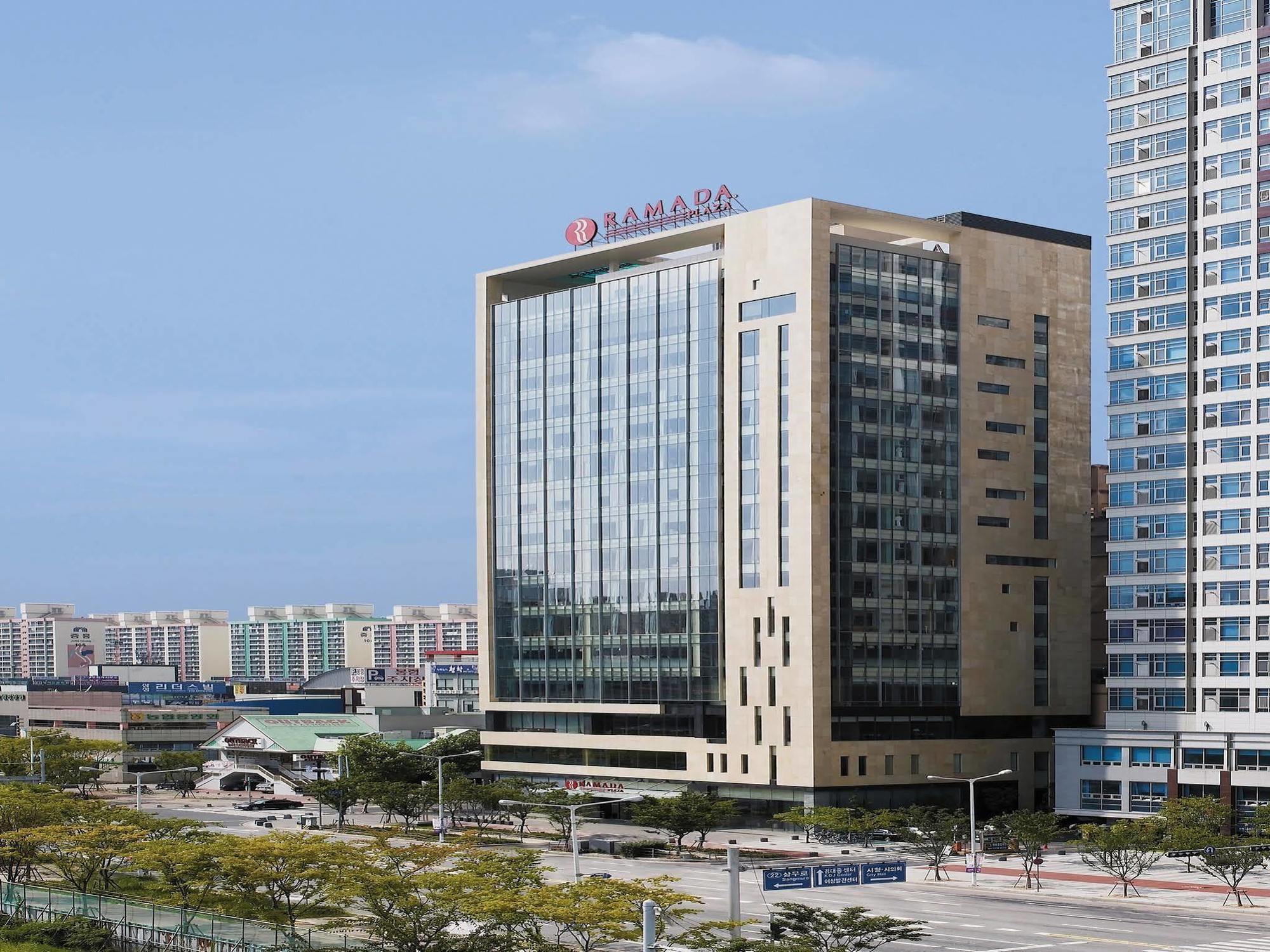 รามาดา พลาซ่า กวางจู Hotel Gwangju Metropolitan City ภายนอก รูปภาพ